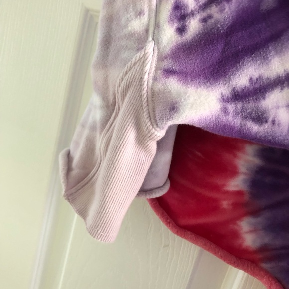 TNA Cozy AF Cropped Sweatshirt - Picture 4 of 5